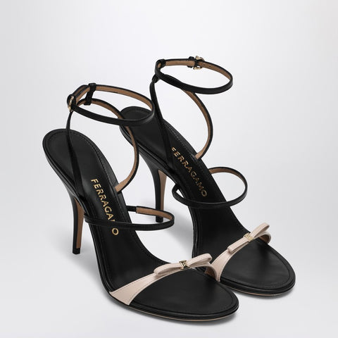 Ferragamo Ferragamo Ariel 95 black/nude high heels