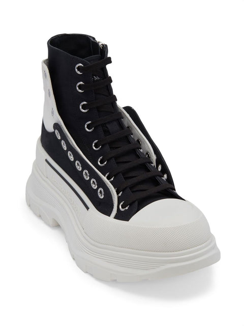 Alexander Mcqueen Alexander McQueen Tread Slick lace-up Fastening Boots