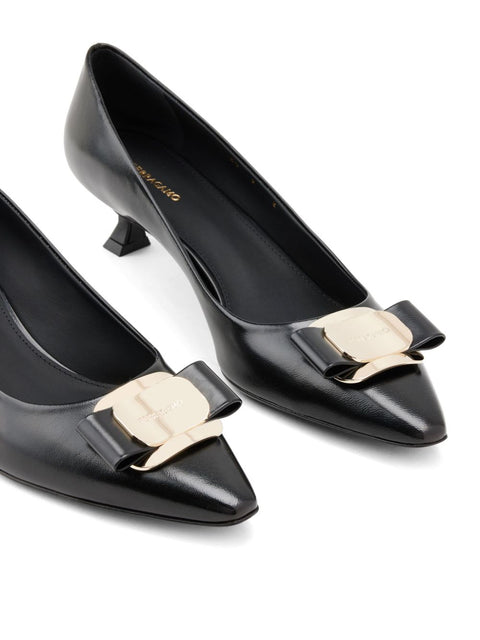 Ferragamo Ferragamo New Vara leather pumps