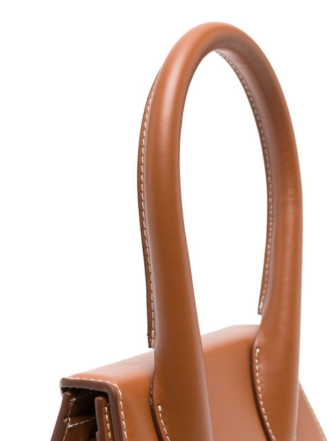 JACQUEMUS Jacquemus Le Chiquito Moyen Tote Bag