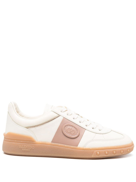 Valentino Garavani Valentino Garavani Sneakers Ivory