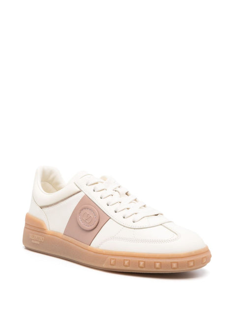 Valentino Garavani Valentino Garavani Sneakers Ivory