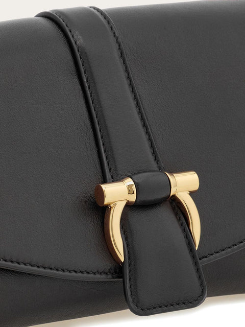 Ferragamo Ferragamo small front flap soulder bag
