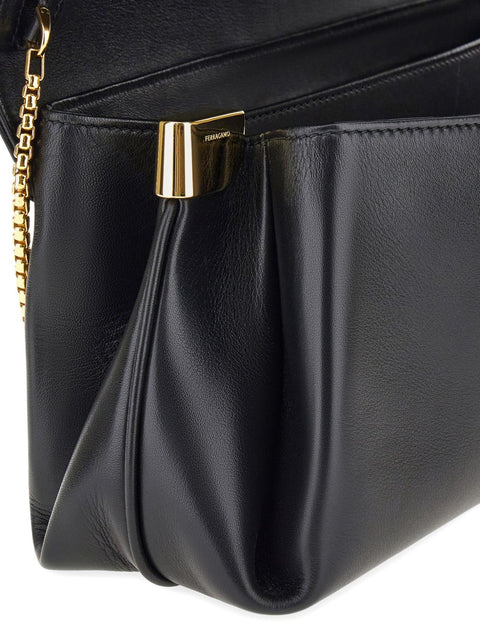 Ferragamo Ferragamo Medium Front Flap Soulder Bag