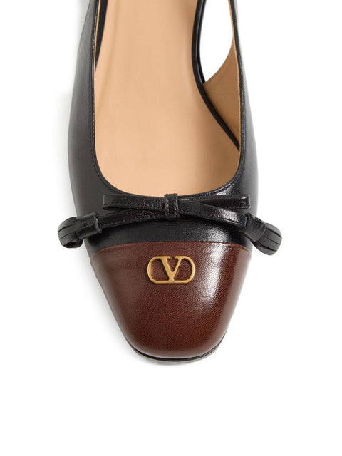 Valentino Garavani Valentino Garavani Flat shoes Black