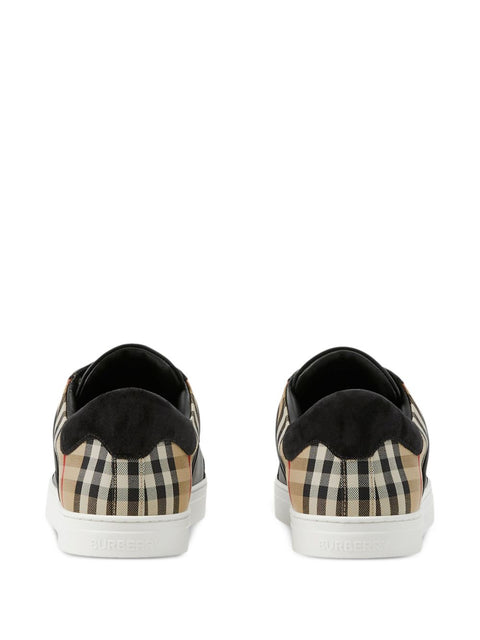 Burberry Burberry Sneakers Black