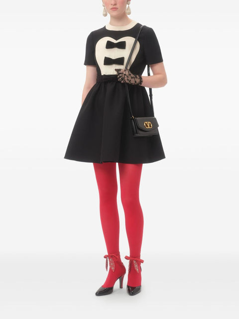 Valentino Garavani Valentino Garavani Vain small leather clutch