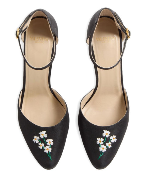 Valentino Garavani Valentino Garavani With Heel Black
