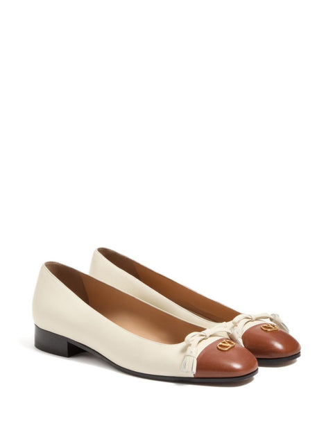 Valentino Garavani Valentino Garavani Flat shoes White