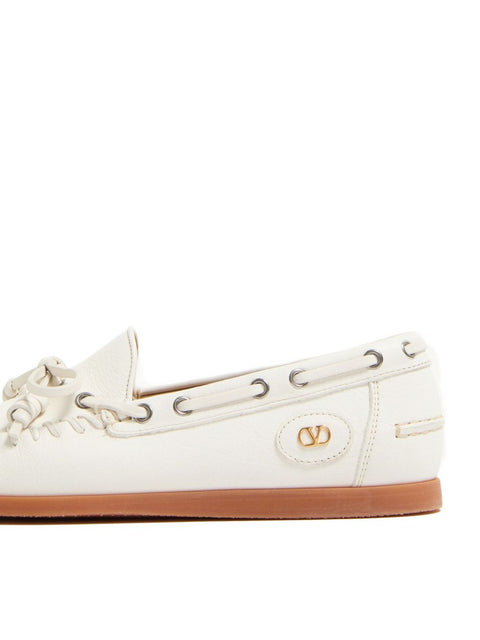 Valentino Garavani Valentino Garavani Flat shoes Ivory