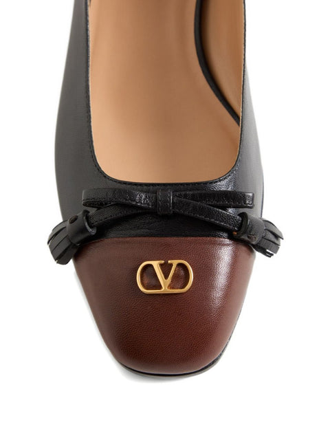 Valentino Garavani Valentino Garavani Flat shoes Black