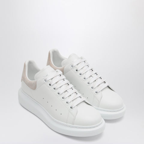 Alexander Mcqueen Alexander McQueen Oversized sneakers in white/patchouli