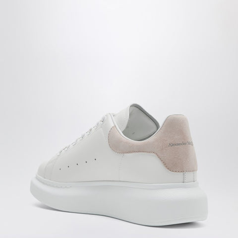 Alexander Mcqueen Alexander McQueen Oversized sneakers in white/patchouli