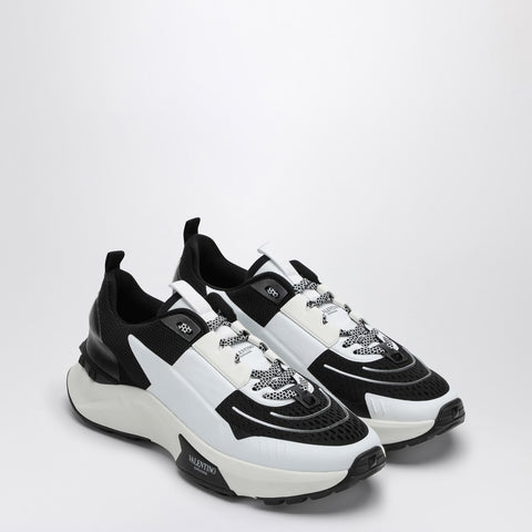 Valentino Garavani Valentino Garavani Low-TopTrue Act black and white sneakers
