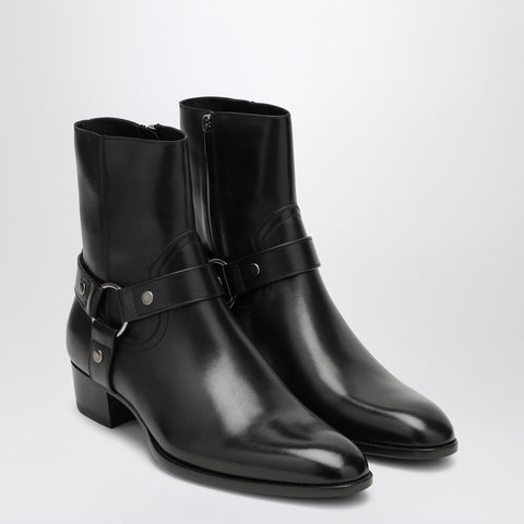 Saint Laurent Saint Laurent Wyatt 40 black leather boot