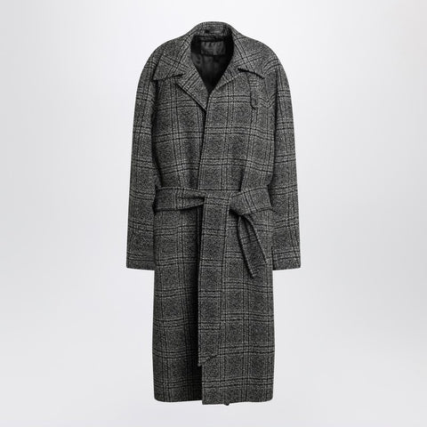 Balenciaga Balenciaga Raglan One Layer coat in black/grey check
