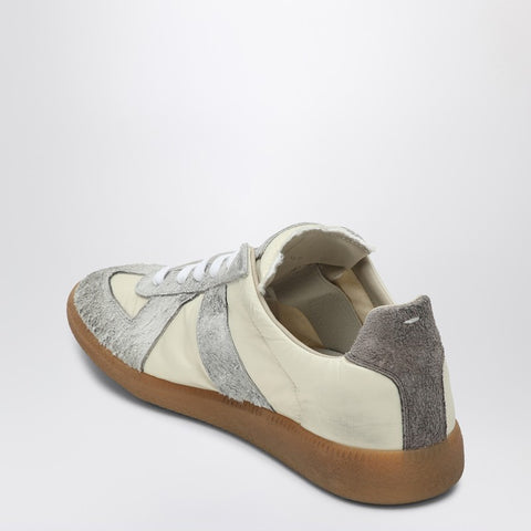 Maison Margiela Maison Margiela Replica sneakers in light beige and grey